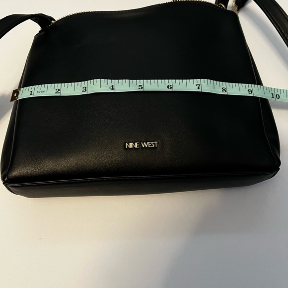 Used Nine West Cross Body Bag - Picture 16 of 16